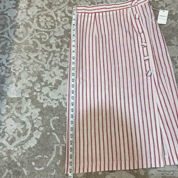 Forever21 Red and White Stripped Linen Skirt Set - Picture 5 of 6